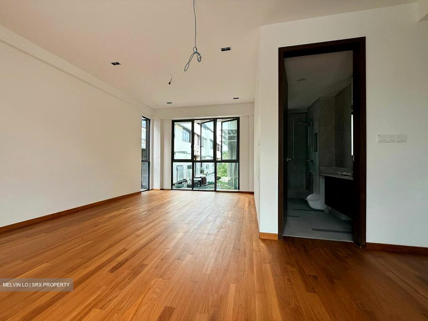 East Coast Drive (D15), Terrace #515463041